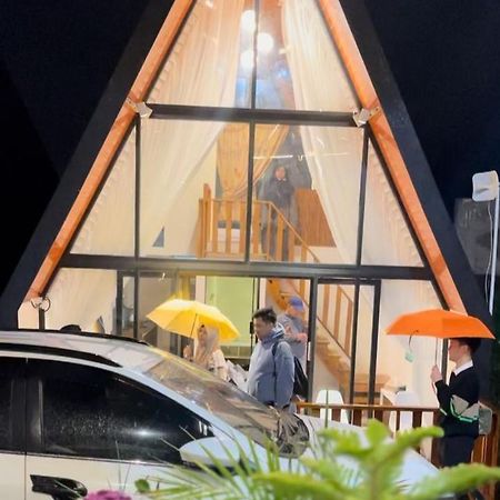 Agriya Lubis Cabin Diyeng Bagian luar foto