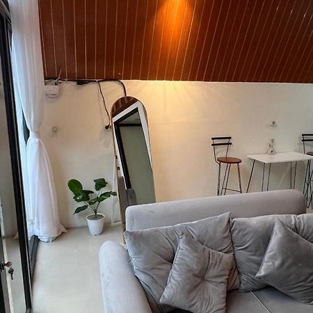 Agriya Lubis Cabin Diyeng Bagian luar foto