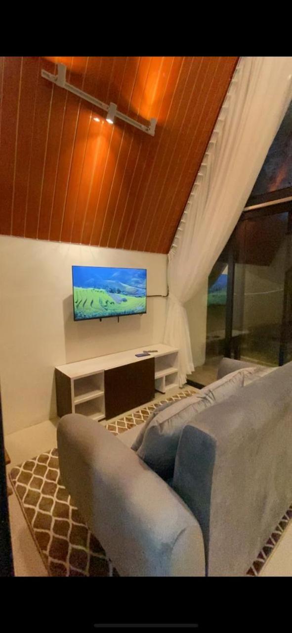 Agriya Lubis Cabin Diyeng Ruang foto